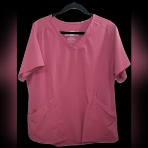 Women’s V-Neck Scrub Top in Dusty Rose